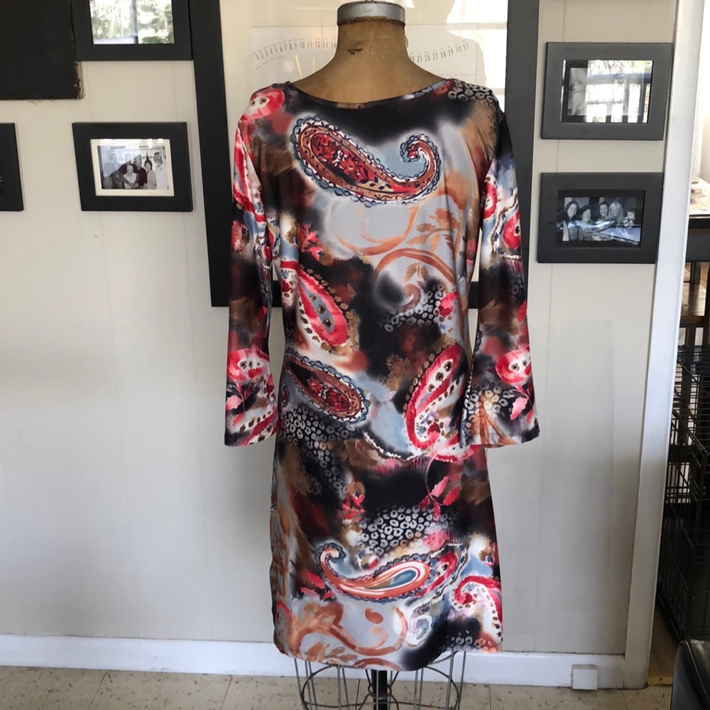 Dress - Picture 5 of 5